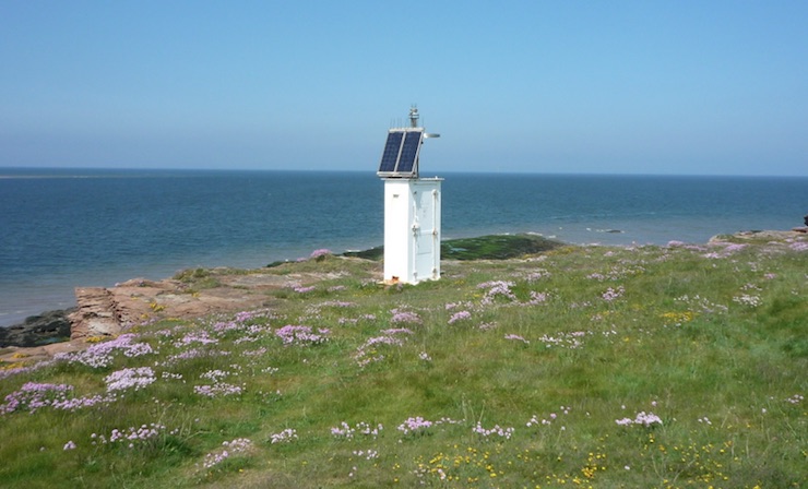 hilbre island beacon